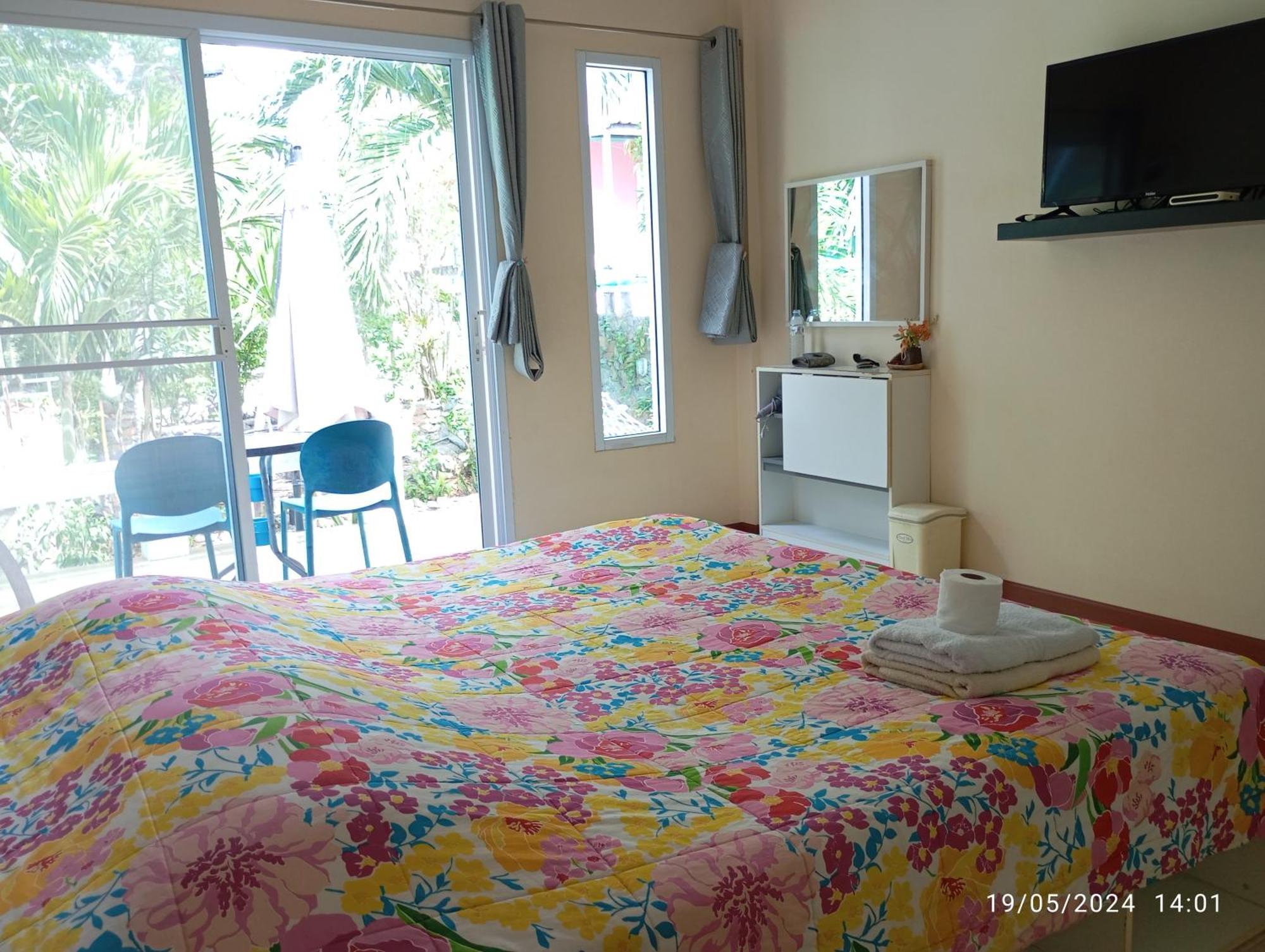 Belinda Home Ko Si Chang Bilik gambar