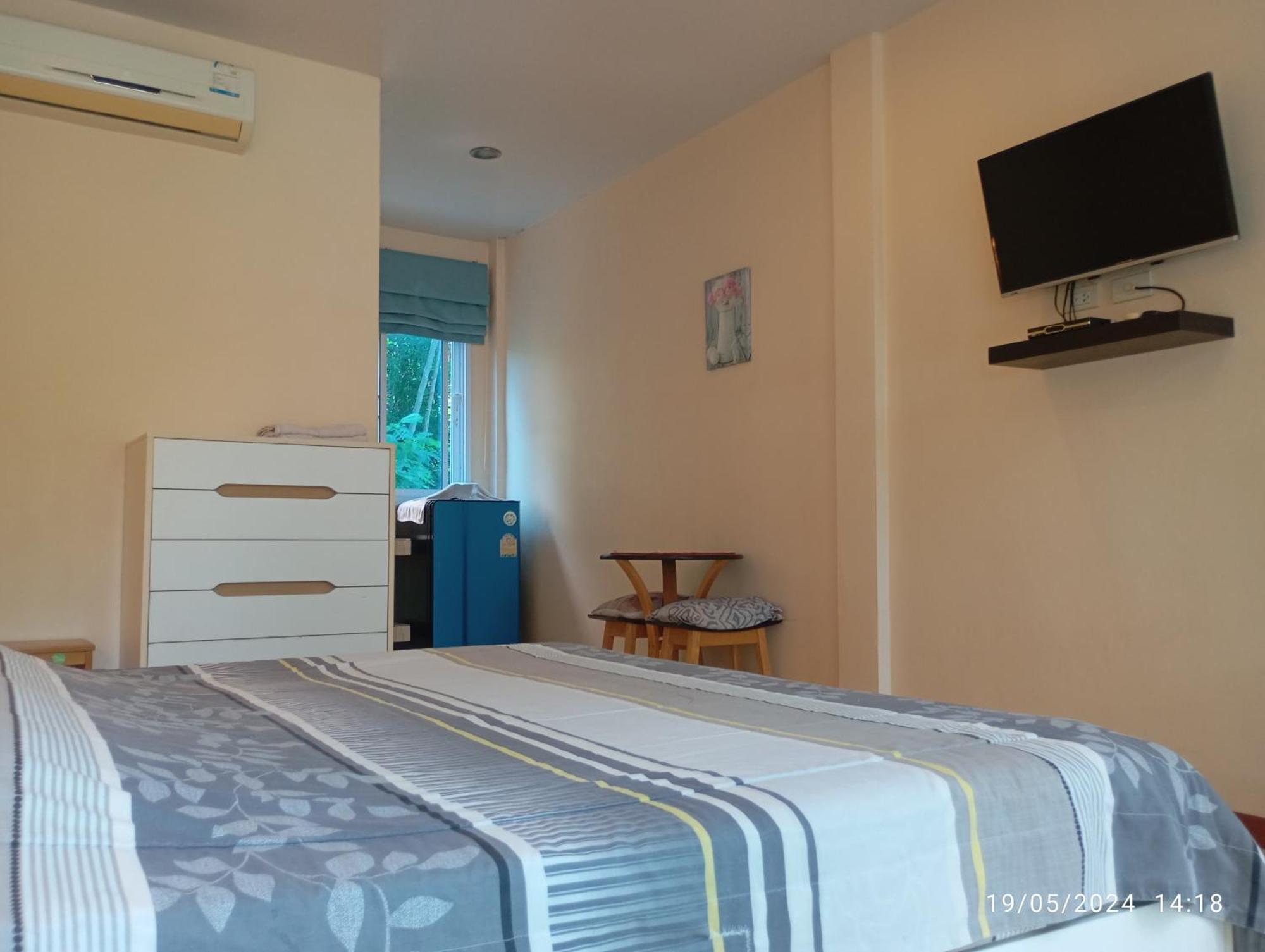 Belinda Home Ko Si Chang Bilik gambar