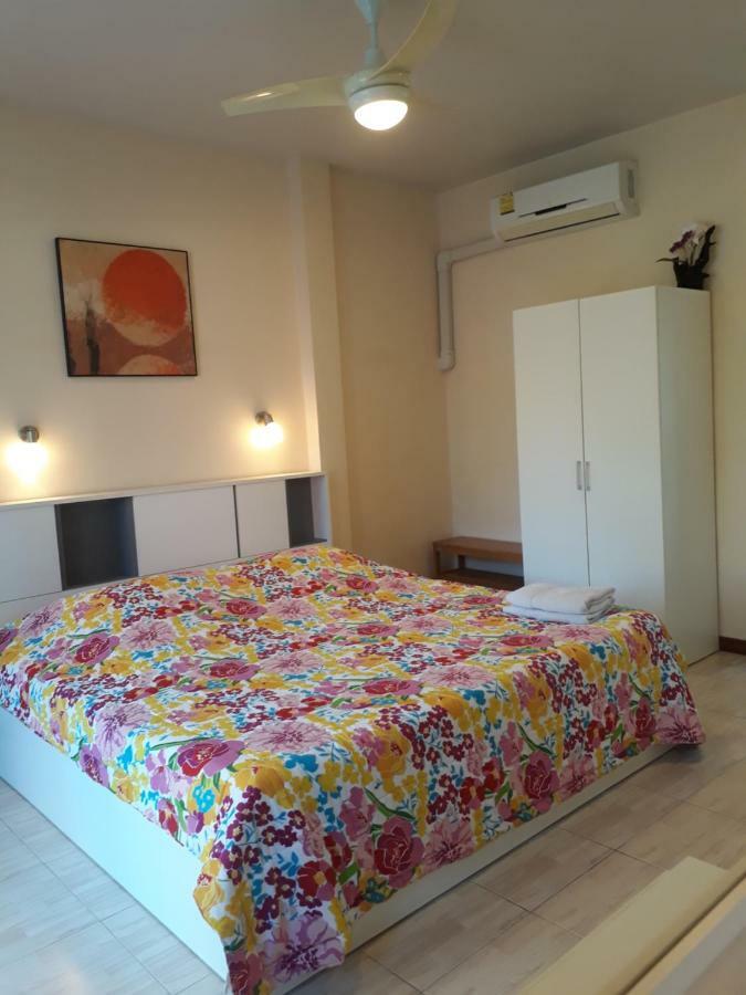 Belinda Home Ko Si Chang Luaran gambar